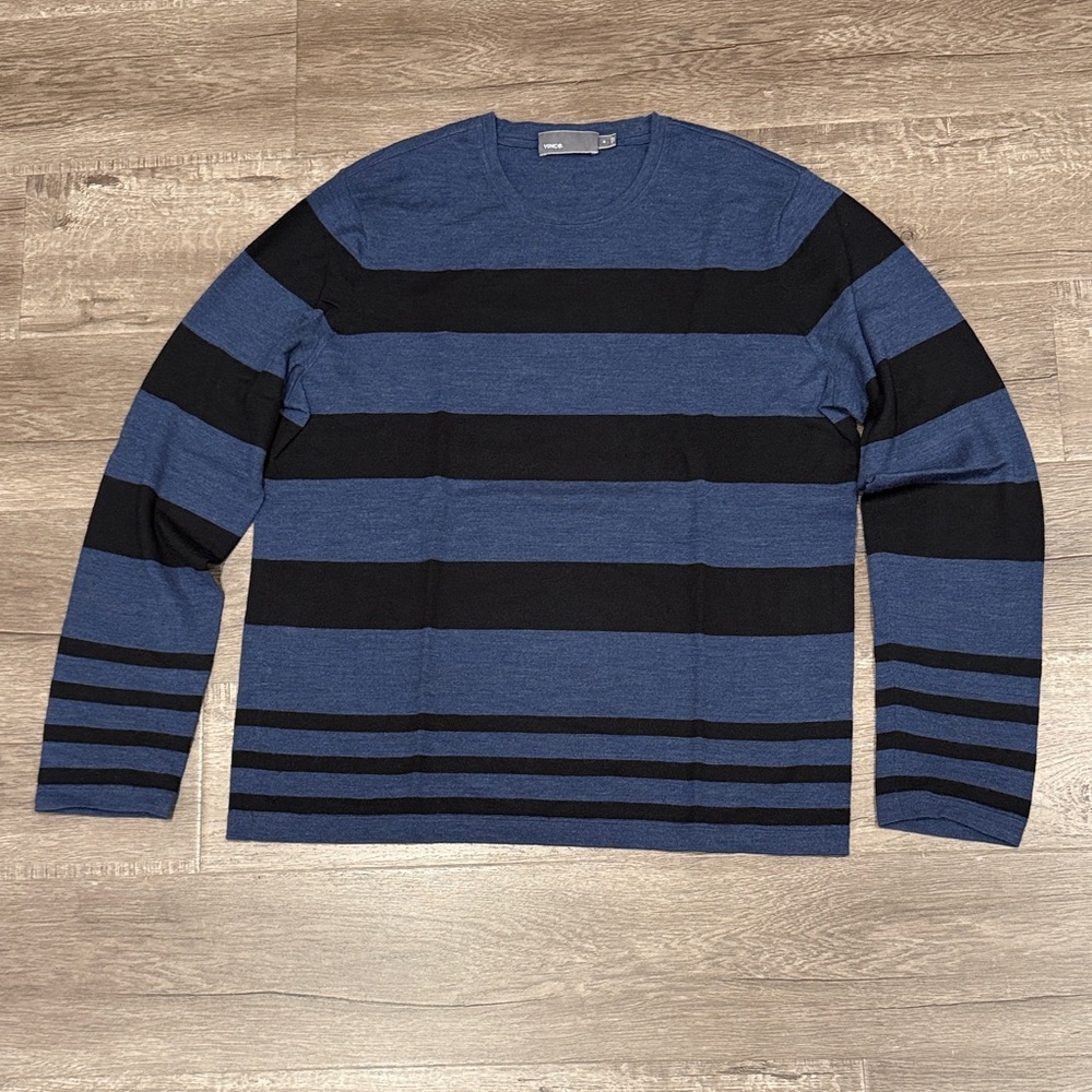Vince Navy Blue Crew Neck Sweater